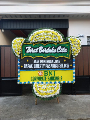 Papan Bunga Duka di Beleka