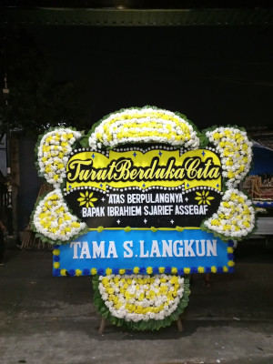 Papan Bunga Duka di Beleka